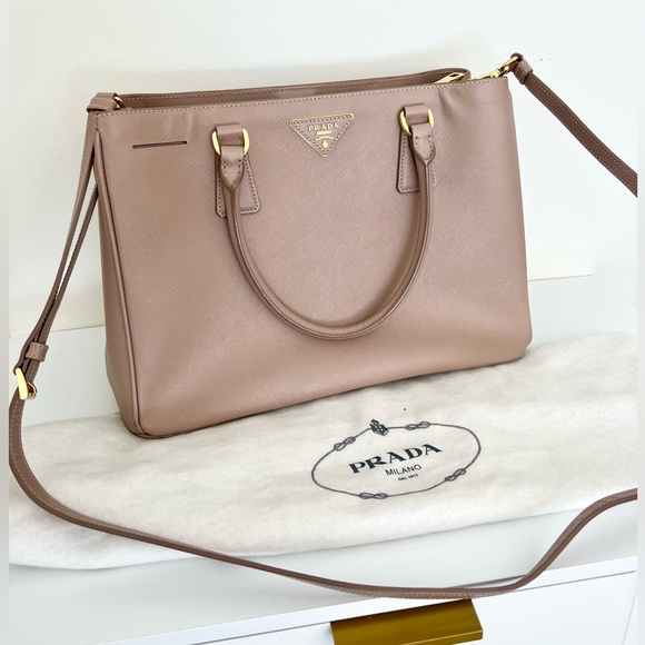 Prada Galleria Saffiano lux leather bag - Picture 4 of 12